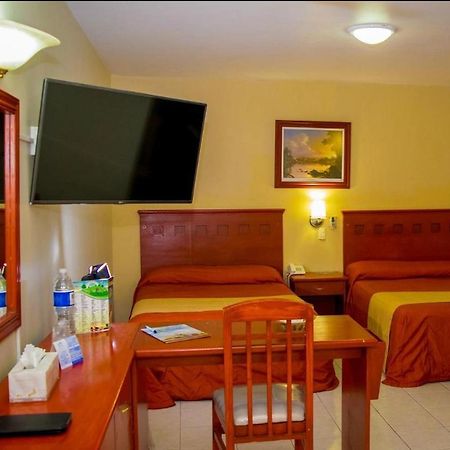 Hotel Nv Zapopan Εξωτερικό φωτογραφία