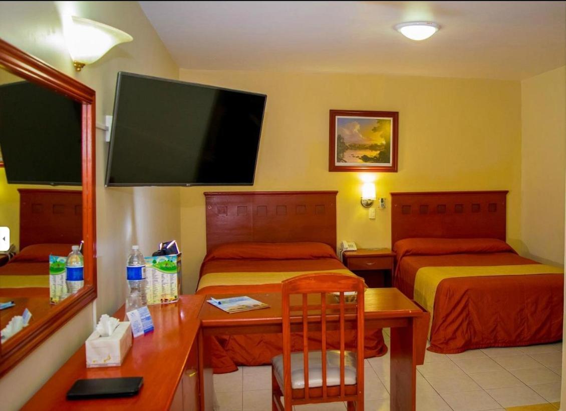 Hotel Nv Zapopan Εξωτερικό φωτογραφία